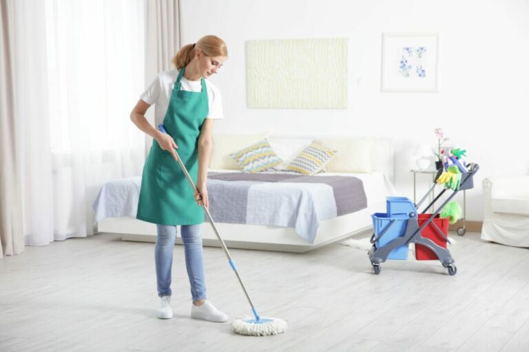 Read more about the article Essential Bedroom Deep Cleaning Checklist for a Healthier Home